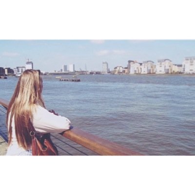 BeccaCHamilton's profile picture. Instagram: @becca_ch