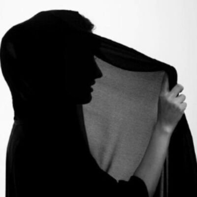‏‏'افضل تعريف لذاتي' لست افضل من احد ولكن (لست) كأي امرأه