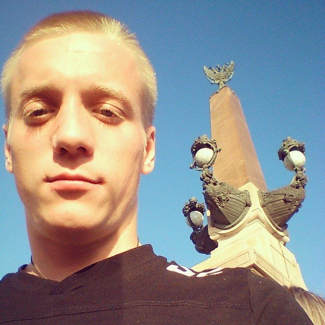Молод, глуп и наивен. #following
