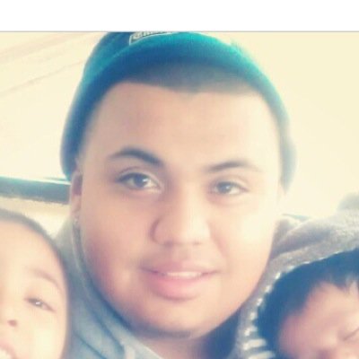 elpapiflatz's profile picture. Control your hoes