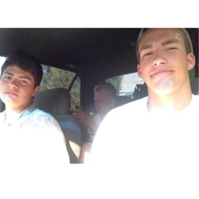 hollaatjake's profile picture. I play ping pong