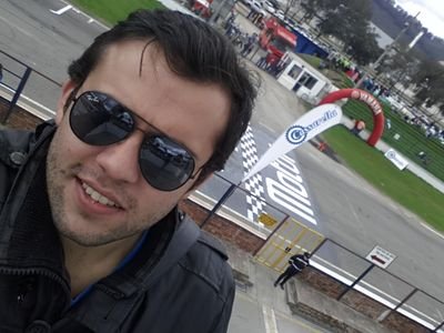 Rolo, Santafereño,Ingenierio de Sistemas #Btc. Siempre buena vibra!!!!! :) loco de corazon ;P