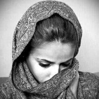 ‏‏‏‏‏اكتب: خيالاً لا أكثر .. أُحب غريباً .. أنتظر غائباً .. أفتقد شخصاً .. أنتظر لقاءاً .. ♡ Student ‎@ KUNIV