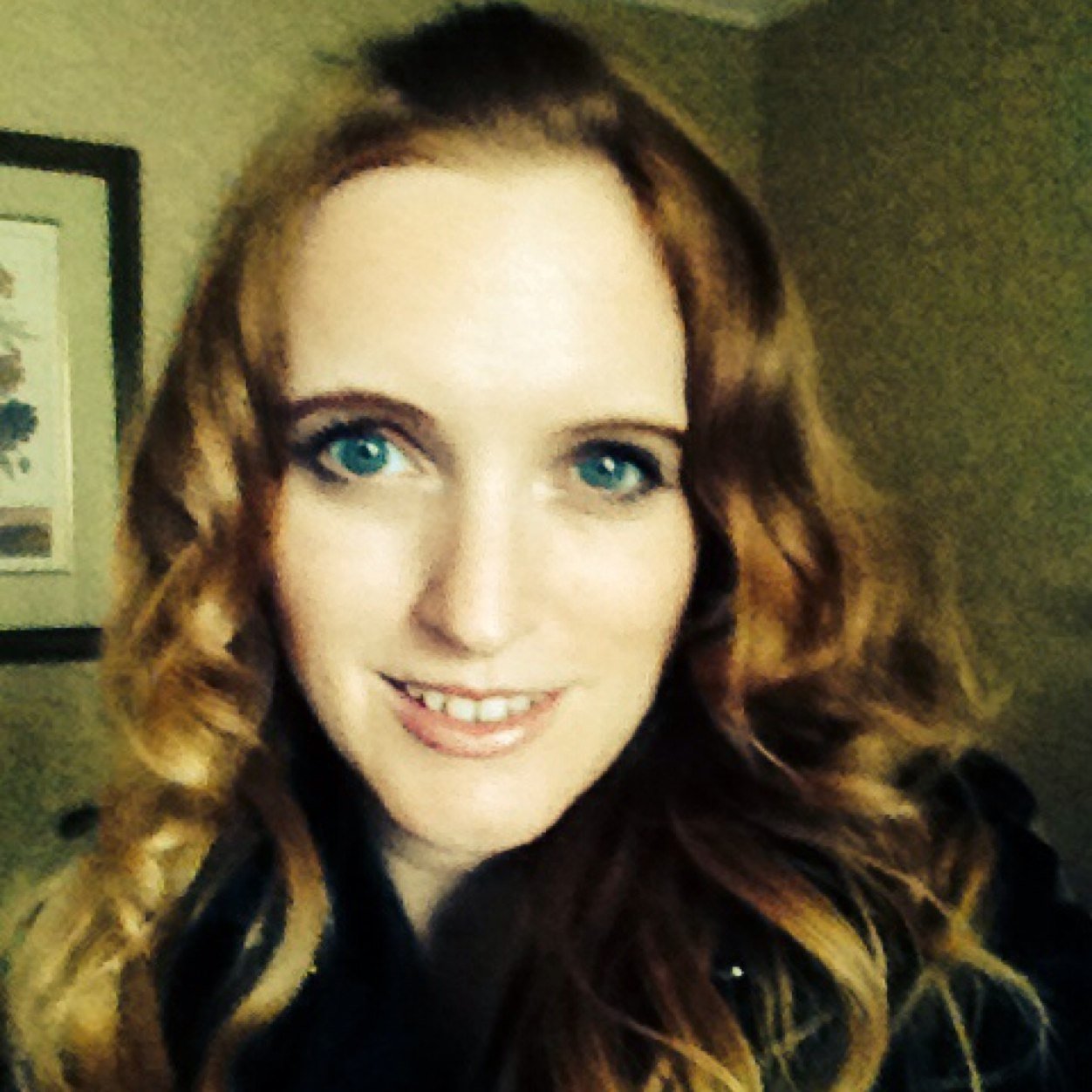 Lives in Calgary, works in Tourism and loves her city: the restaurants, the festivals, the sporting events, the concerts, the pathways, the close ski resorts.