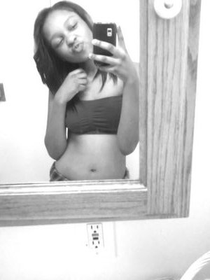 My name is kelsey :) . follow mee ill follow bck thoo :)