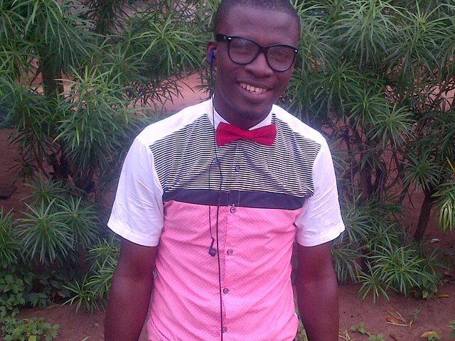 A Nigerian R'N'B singer,trusted so much in God and believed in those before me,am a very loyal singer that believed strongly in loving People BBM:334881AB
