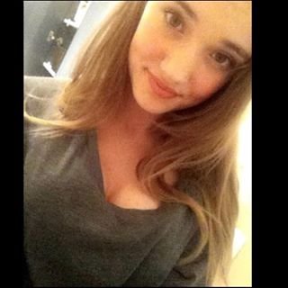 Alexa991954's profile picture. Hi, my name is Alex :3 I'm 15. I just love one direction and dont be shy to follow me ill follow back :3 thanks