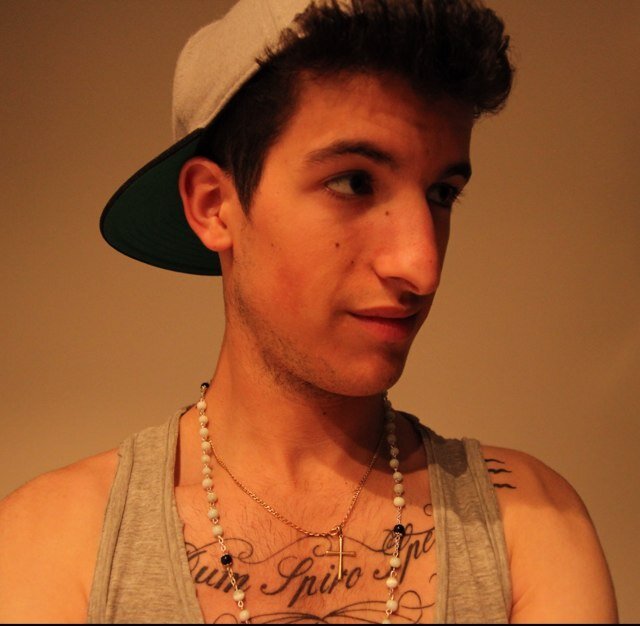 ralphpierce36's profile picture. An enthusiast towards reading, golfing, movies and working out at the gym.