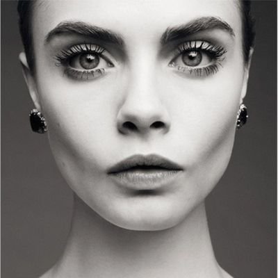 Colombiana. Amo mi cuerpo. Lana del rey, Porta. [mi manera de pensar da asco]
