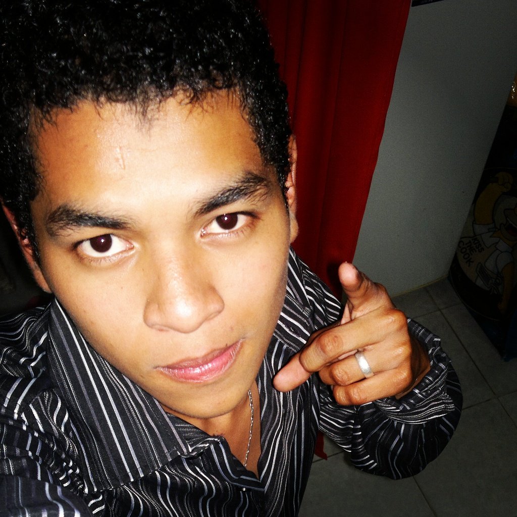Que les valga verga si me fumo un puto kilo.♪(;