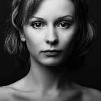 owugimyLa's profile picture. Кто не изучил человека в самом себе, никогда не достигнет глубокого знания людей.