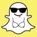 Envoyez vos snapchat sexy a snap.sexyy06 je les met en anonymes et je fais les filles et les garcons :)