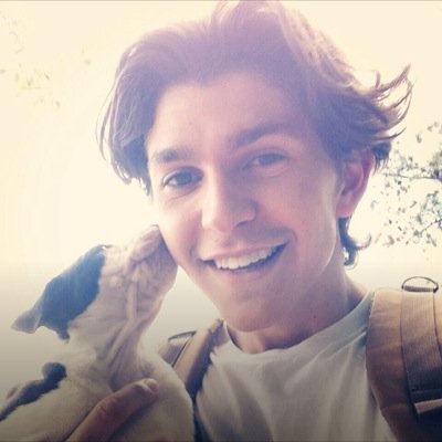 jessexhenderson's profile picture. @1jessehenderson