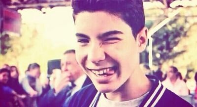 Gemeliers26's profile picture. ~Tus héroes llevan capa y luchan contra enemigos,  los míos tienen micro y no se dan por vencidos @DanieloviedoM  &  @_jesus_OM ~