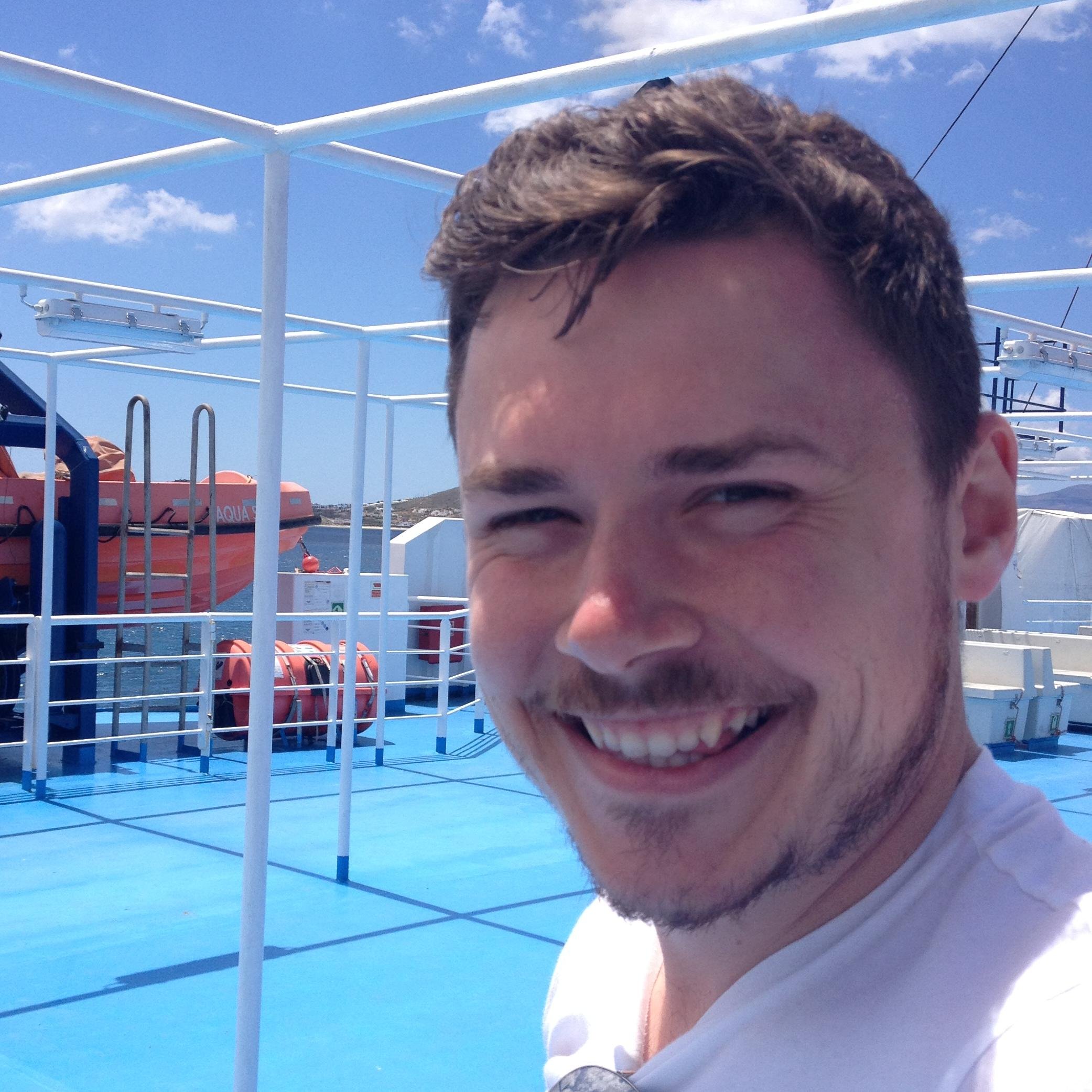 Senior Product Designer @potatolondon. I design things.