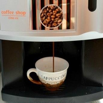 CafeHappyTree's profile picture. 