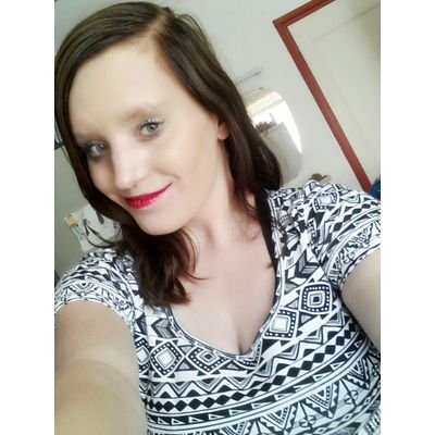 kaatje23's profile picture. Kaya/16/Singing /Dancing /Laughing /Crazy /LOVE Carmen & Laura ♡ ! LOVE B Brave ! ♥ #Selenator & Braviour forever ! ♥ ♥ ♥