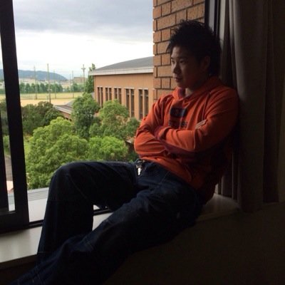 warawara_n's profile picture. 北池田→浪速→関西外大 短期 寿司屋で働いています。