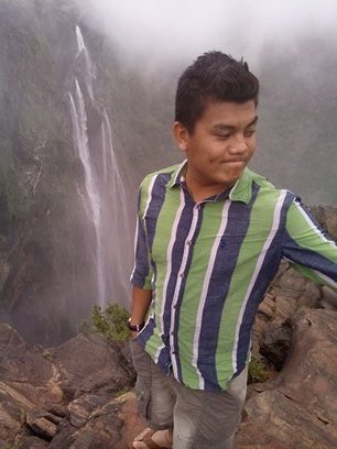tweet to know me