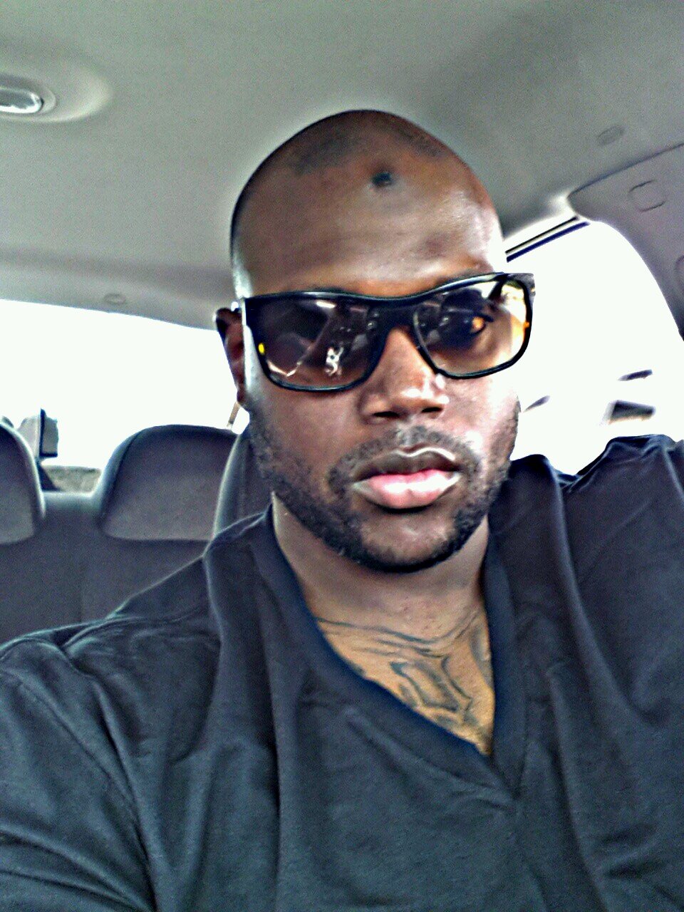 BarrelzDaBeast's profile picture. Money is my motivation......... For bookings contact barrelz7.gg5@gmail.com. Follow my promotion and support team @TeamBarrelz