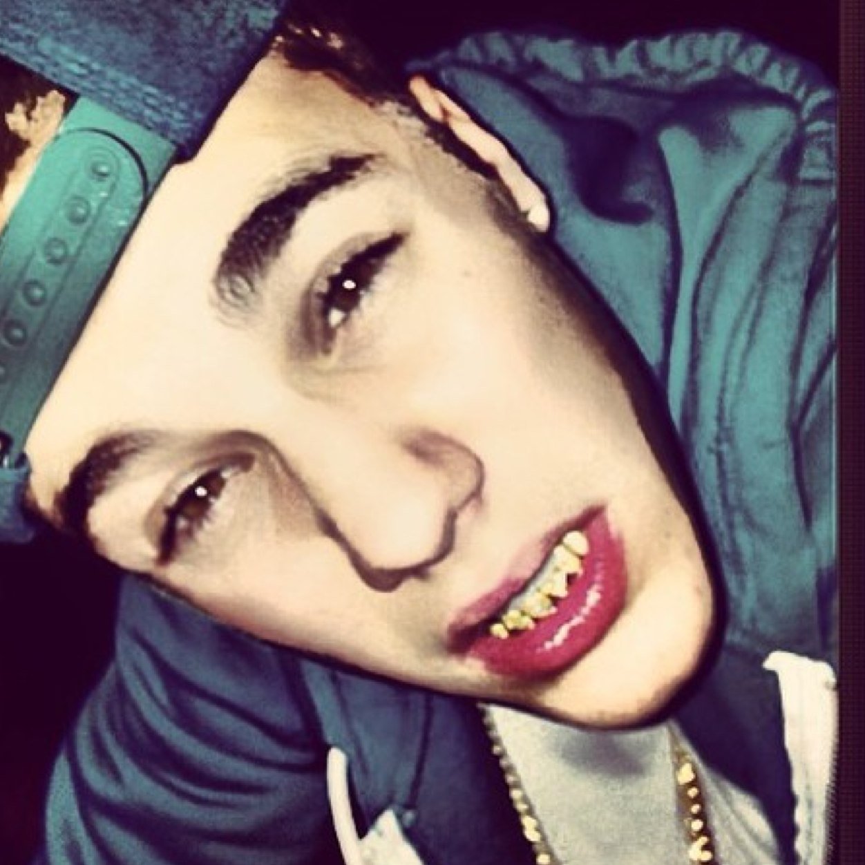 I love @justinbieber, he loves us #NeverSayNever