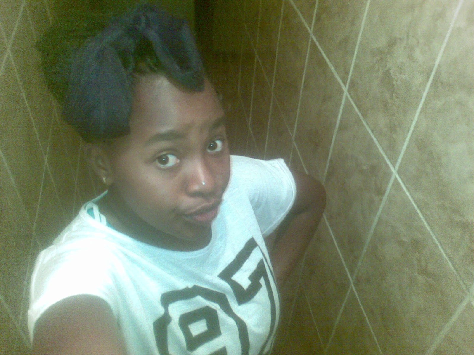 I'm crazy in an adjustable way ,en too kind en am a chilled person.