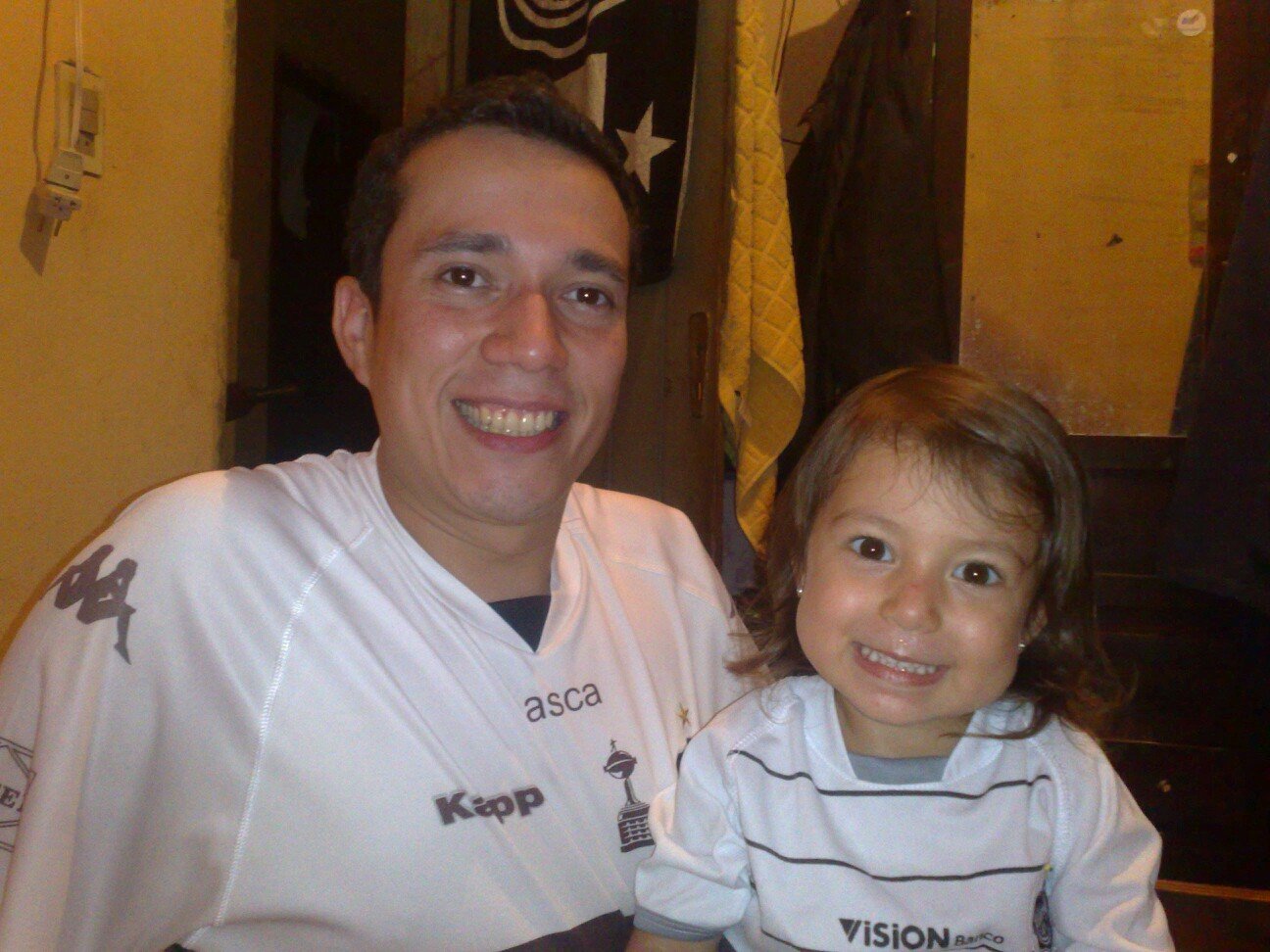 Dios Padre, Ana, Jazmín y Paz Isabella Amores de mi vida.. Técnico Mecánico Industrial.  Olimpia un sentimiento toda la vida..