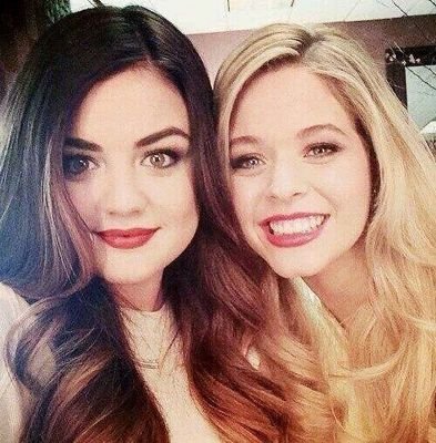 Cause two can keep a secret if one of them is dead ❥
#Ezria #Spoby #Sparia ❥