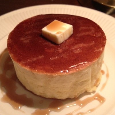 京都祇園にて2010年5月からcafeを営業しているブルーファーツリー。 幻のホットケーキをお出ししているcafeからのお知らせを主にツイートしてます。 インスタはじめました！https://t.co/0wOzRjDMqV