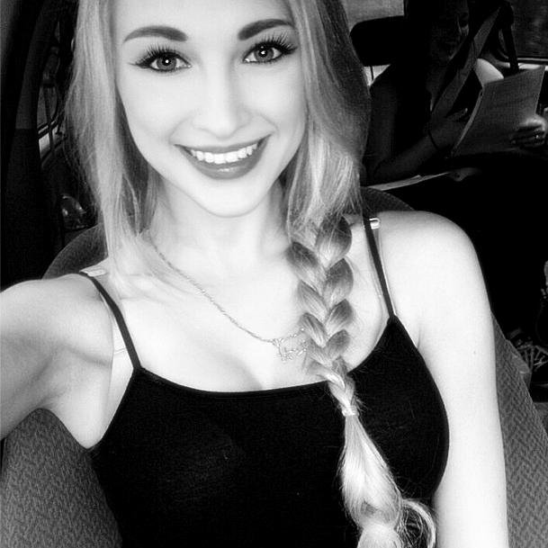 SabrineOn's profile picture. Frozen *---*