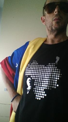 ALopezVzla's profile picture. RECONCILIADOR PARA VENEZUELA, OIGO LAS DOS PARTES Y SACO MIS CONCLUSIONES, (NO ME HAGO RESPONSABLE DE MIS RT)