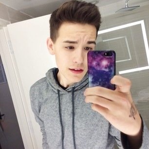 galaxyjxcob_'s profile picture. 1/12