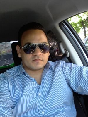 visitador a médico, siempre happy, bendecido con una bella familia, amigo de mis amigos y agradecido por todas las cosas que papa Dios me a brindado.