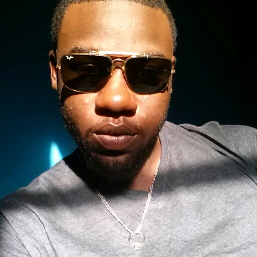 #TeamOodie #TeamScorpio #TeamDTM #TeamIdgaf #TeamStayHigh dats all u need to kno about me