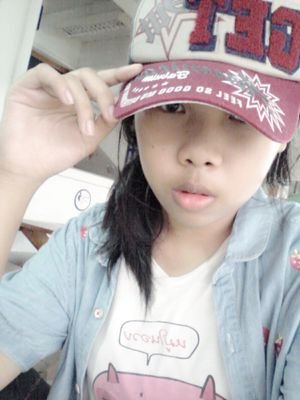 จะมีอะไรที่จะจับสายลมไว้ได้ (: