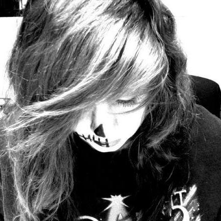 xsystemfailurex's profile picture. 15 | Sophomore | Single | Bands are love, bands are life | Crown The Empire | Runaway