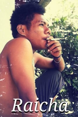 z anak Timika yg berkarya di Jayapura, sebagai seorang Musisi ( Raper )

#BLACK_MIC