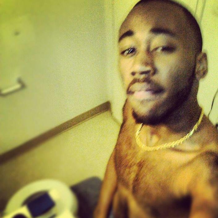 SouLDaGreat's profile picture. Soon Come My Fame Buh For Now My Soul !!  Fck niggas Stay away or get Thrown away ! Hit in Action