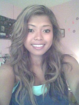 Hairstylist at Pure Image. Come visit me!