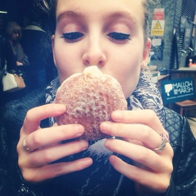 sarahatickle's profile picture. Senior Account Director. Poaching, roasting, frying, baking, tasting, eating & reading; these are a few of my favourite 'ings'