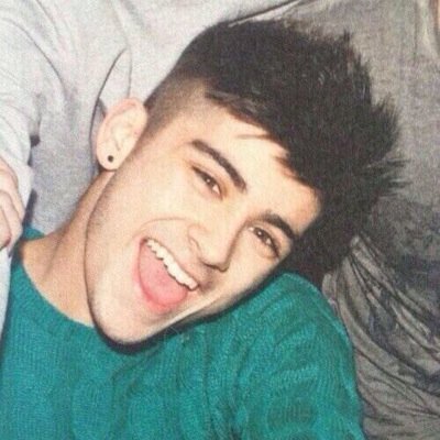 Hello :) please follow @harrys_dildo she gave you a free follow