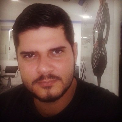 Sou uma pessoa do bem. Mas quando me sinto recuado ataco! Pois é a lei do mais forte que pré-domina!
