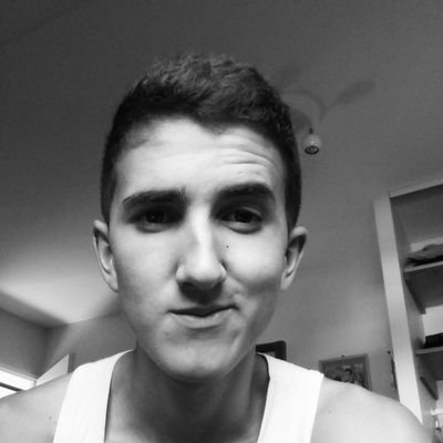 RyanFrkd's profile picture. « Chez moi la bravoure ca vaut cher me parle pas d'lacheté » #TeamBball #HeatNation #Marokainry #AntiSioniste #FuturQuatari #PalestineLibre #FrereMuz