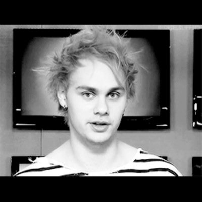 ❤️1/8 of Four Plus Four❤️ Is Mikey going to follow me? Lol wait. Maybe Luke? Lol no. How about Cal? You're funny. What about Ash? You're a really great comedian