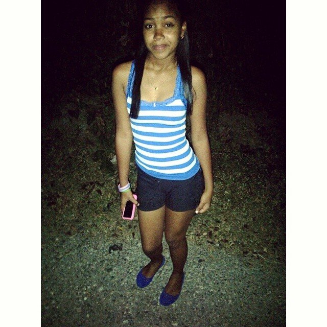 ♥ LOVE FUCKING DISTANCE ♥  
           |♥|ツღ|♥| 
♥ Mi Problema Fue Que Te Quise Mucho & Te Conoci Poco.....♥  