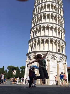 Anasansanroman's profile picture. 