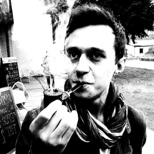 TooniiAliti's profile picture. 