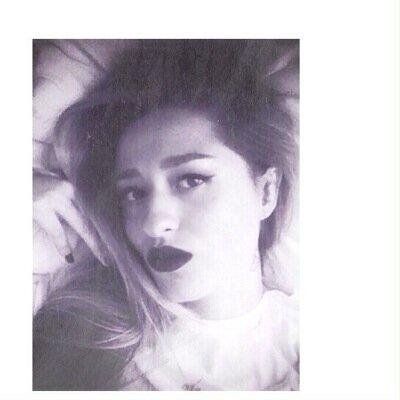 Besteune's profile picture. 