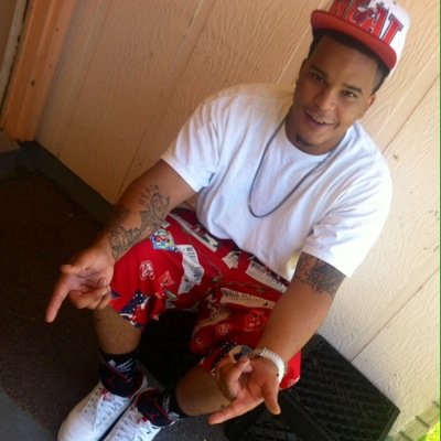 For Booking an Features Email Ayeedee94@yahoo.com Geaux Musik Yungin!! Bitch I Rap So Get On My Music An Off My Dick I'm Bout That Bang Bang Shit!!