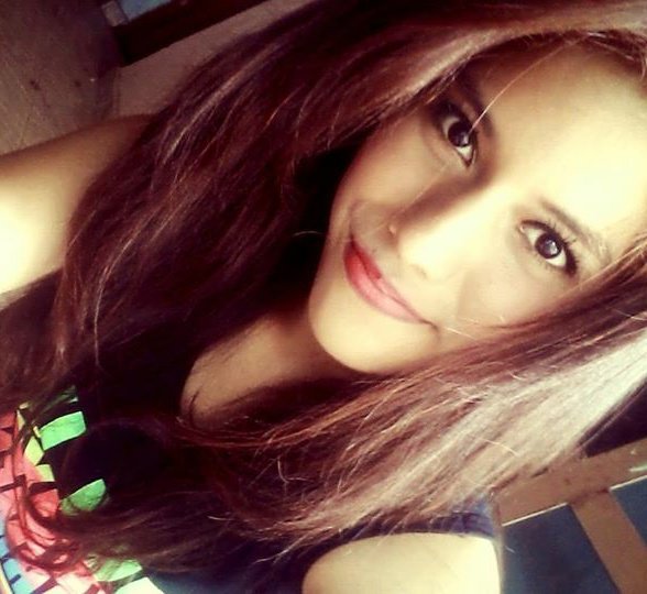 IAngieAlvarez's profile picture. 